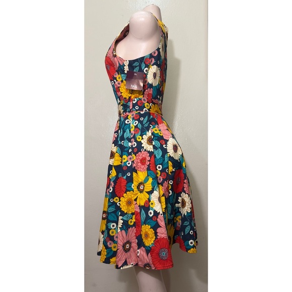 NWT Vibrant Floral Midi Dress - Multicolor - Picture 5 of 11
